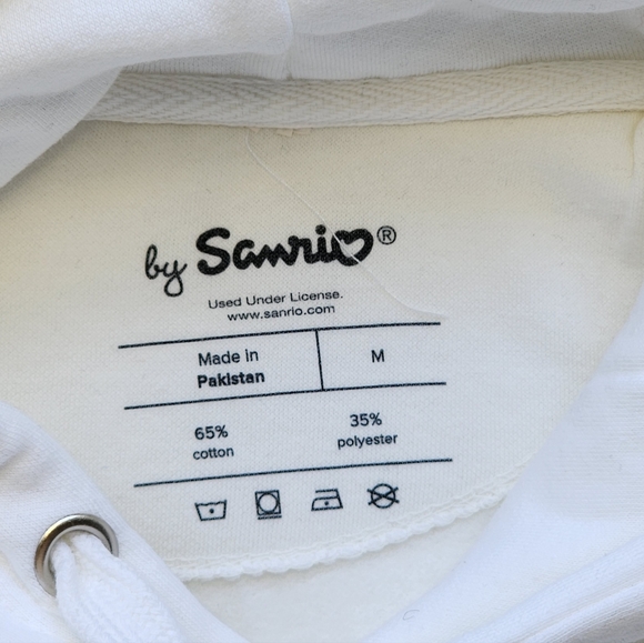 Hello Kitty Hoodie - Picture 2 of 2